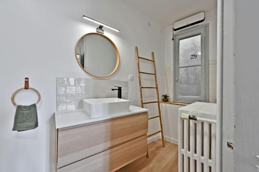 Au Coeur Des Platanes - Parking Gratuit Sous-Terrain - Clim - Balcon Apartment Avignon Exterior photo