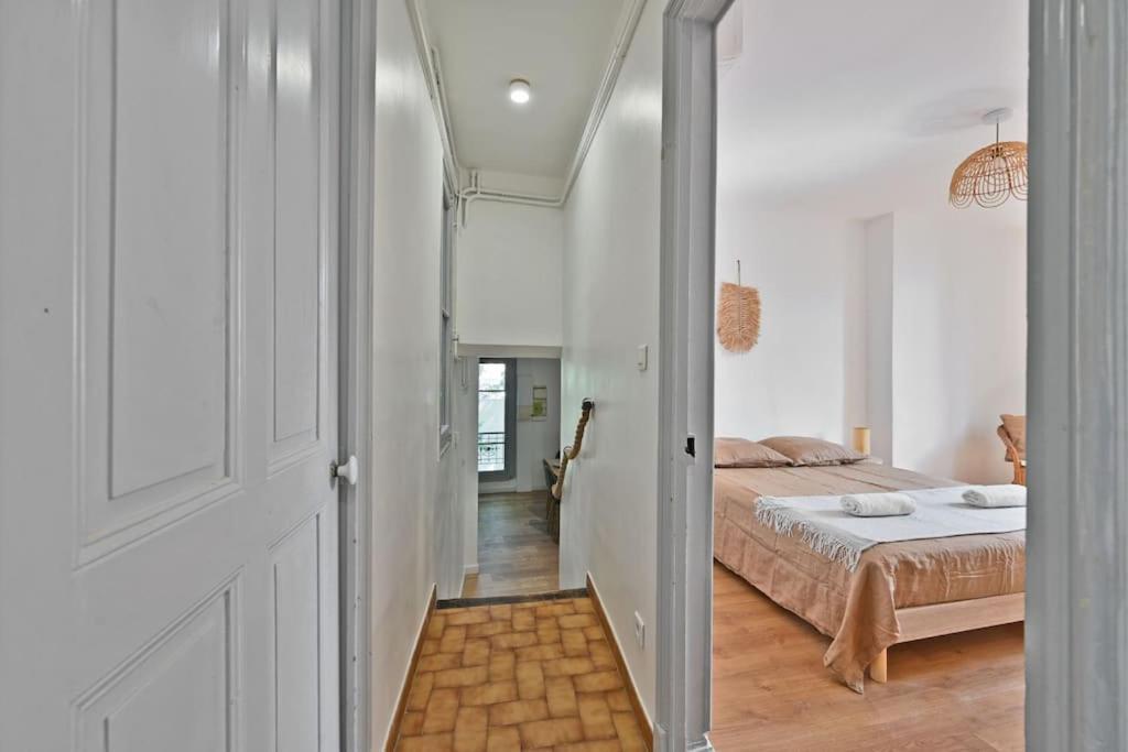Au Coeur Des Platanes - Parking Gratuit Sous-Terrain - Clim - Balcon Apartment Avignon Exterior photo